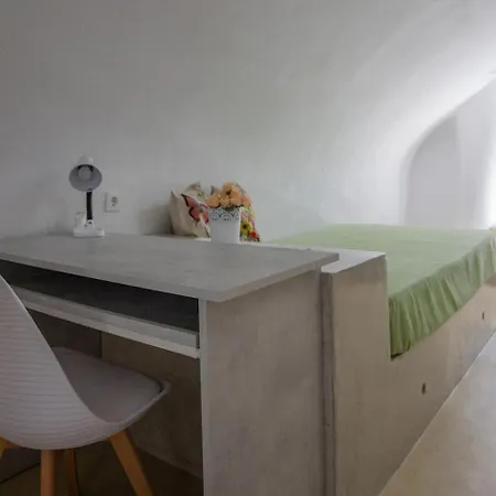 Διαμέρισμα Argyro's Gaia Cozy Cave Traditional Emporio