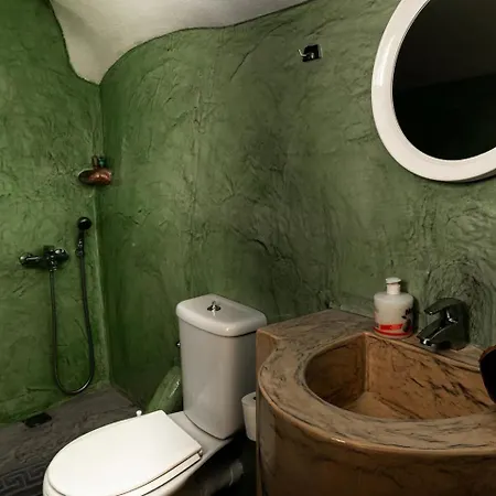 Апартаменты Argyro's Gaia Cozy Cave Traditional Emporio